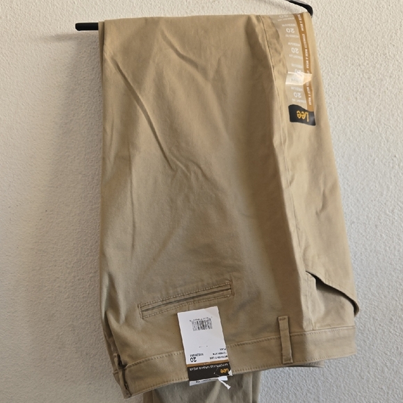 Lee Wom Khaki Chinos - Picture 1 of 4